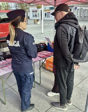 Puccy policjanci na Krajowym Treningu Rodzinnym w Pucku